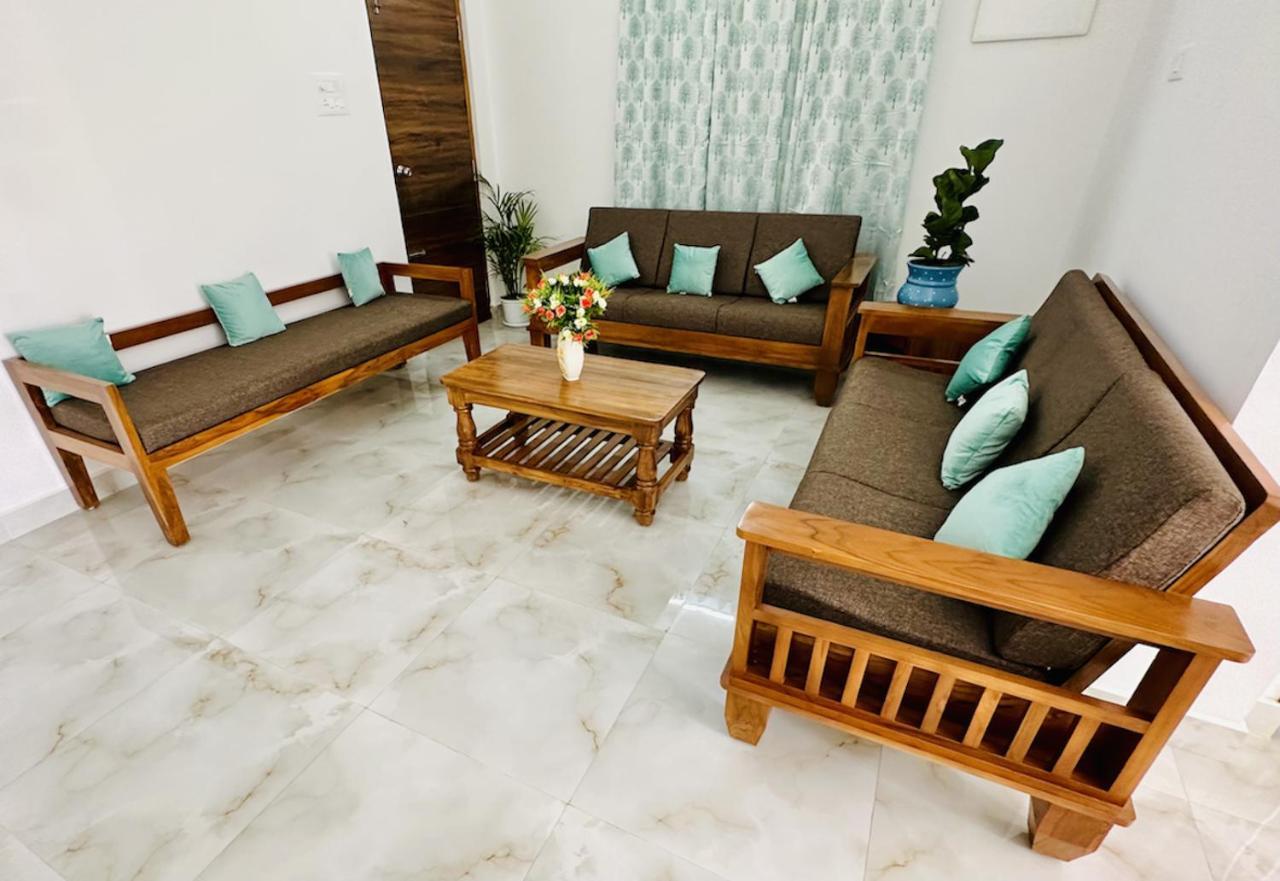 Tirupati Homestay - Shilparamam - Luxury Ac Apartments By Stayflexi - Fast Wifi, Kitchen, Android Tv - Walk To Ps4 Pure Veg Restaurant - Easy Access To Airport, Railway Station And To All Temples Esterno foto