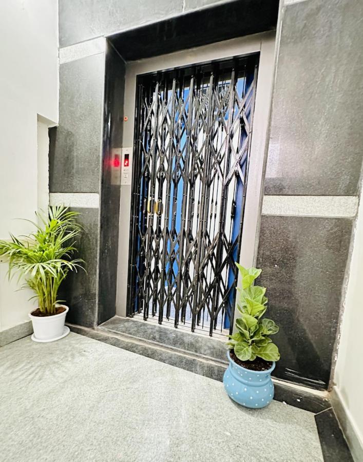 Tirupati Homestay - Shilparamam - Luxury Ac Apartments By Stayflexi - Fast Wifi, Kitchen, Android Tv - Walk To Ps4 Pure Veg Restaurant - Easy Access To Airport, Railway Station And To All Temples Esterno foto